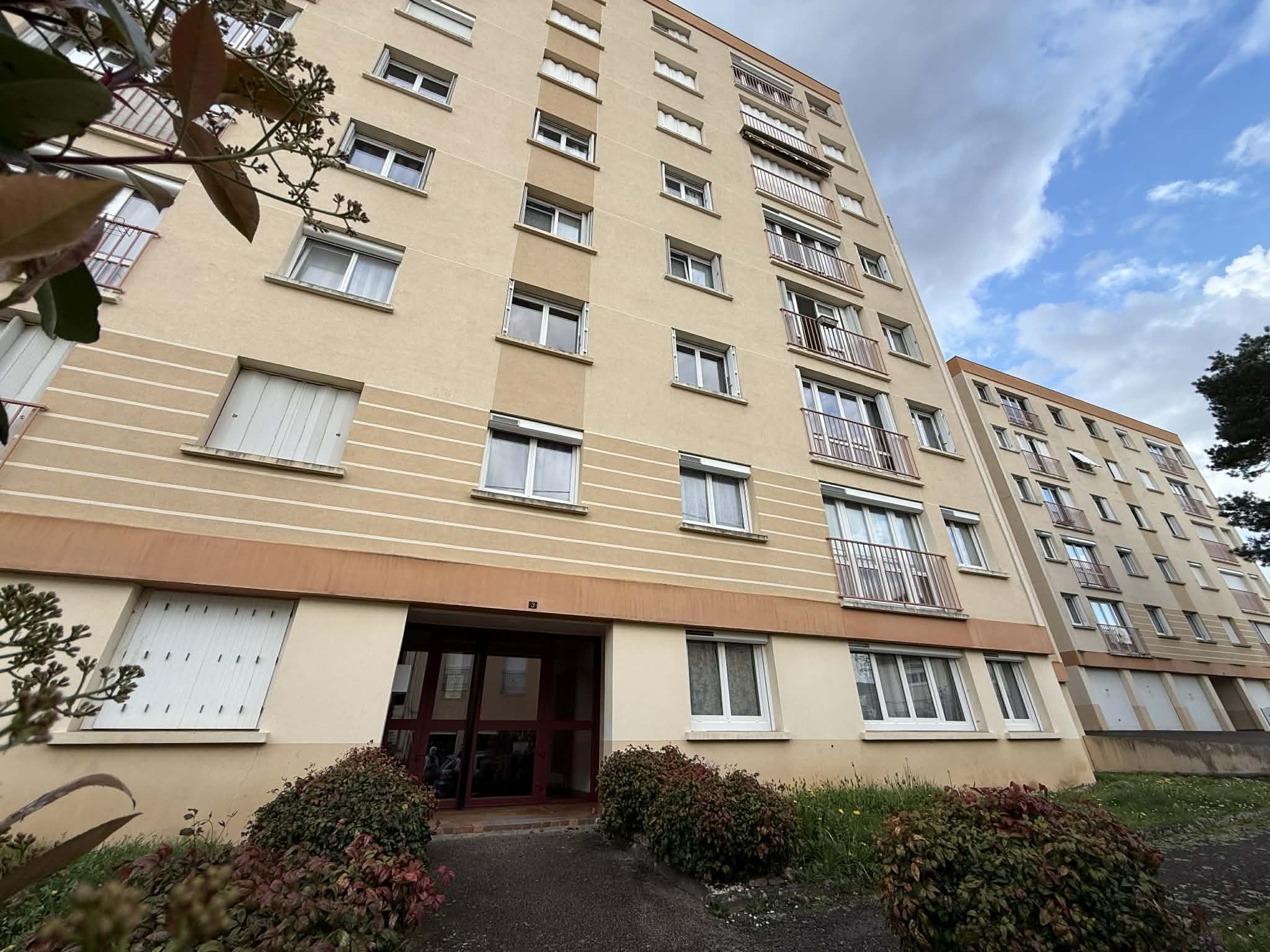 T2 loué +  Garage secteur étoile de Fontaury